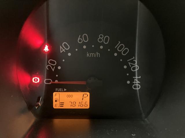 ハイゼットトラックジャンボ　３ＡＴ／２ＷＤ／車検整備付き平成２４年式／走行７．８万キロ／２ＷＤ／３ＡＴ／車検整備付き／パワーウィンド／ＡＭ／ＦＭ／ゲートプロテクター／１年間距離無制限保証／ラバーマット／ロングバイザー（大阪府）の中古車