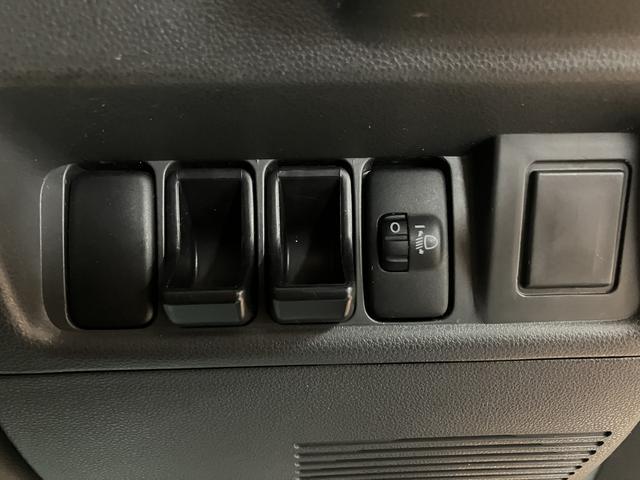 ハイゼットトラックジャンボ　３ＡＴ／２ＷＤ／車検整備付き平成２４年式／走行７．８万キロ／２ＷＤ／３ＡＴ／車検整備付き／パワーウィンド／ＡＭ／ＦＭ／ゲートプロテクター／１年間距離無制限保証／ラバーマット／ロングバイザー（大阪府）の中古車