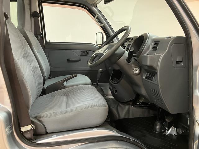 ハイゼットトラックジャンボ　３ＡＴ／２ＷＤ／車検整備付き平成２４年式／走行７．８万キロ／２ＷＤ／３ＡＴ／車検整備付き／パワーウィンド／ＡＭ／ＦＭ／ゲートプロテクター／１年間距離無制限保証／ラバーマット／ロングバイザー（大阪府）の中古車