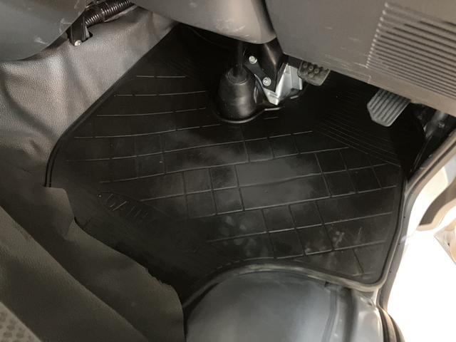 ハイゼットトラックジャンボ　３ＡＴ／２ＷＤ／車検整備付き平成２４年式／走行７．８万キロ／２ＷＤ／３ＡＴ／車検整備付き／パワーウィンド／ＡＭ／ＦＭ／ゲートプロテクター／１年間距離無制限保証／ラバーマット／ロングバイザー（大阪府）の中古車