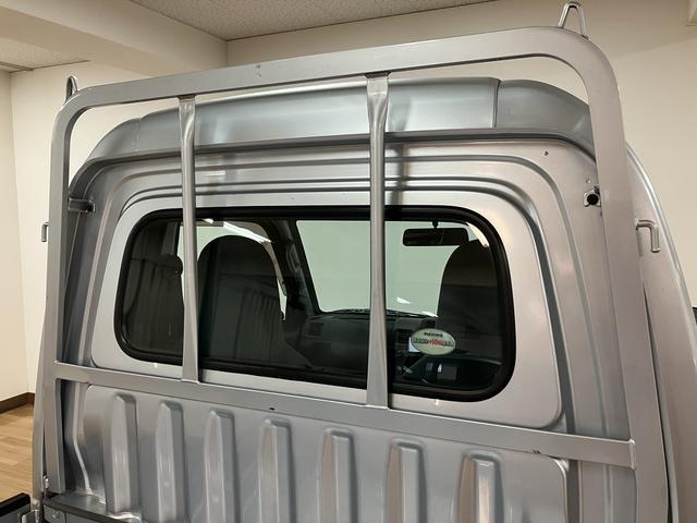 ハイゼットトラックジャンボ　３ＡＴ／２ＷＤ／車検整備付き平成２４年式／走行７．８万キロ／２ＷＤ／３ＡＴ／車検整備付き／パワーウィンド／ＡＭ／ＦＭ／ゲートプロテクター／１年間距離無制限保証／ラバーマット／ロングバイザー（大阪府）の中古車