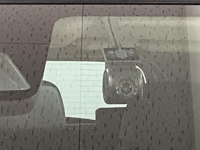 ロッキープレミアムＧ　ＨＥＶ　純正メモリーナビ　ドラレコ　ＥＴＣ付ハイブリッド・純正メモリーナビ・バックカメラ・ナビ連動前後ドライブレコーダー・シートヒーター・クルーズコントロール・ＥＴＣ車載器・電動パーキング・衝突回避支援ブレーキ・誤発進抑制機能（大阪府）の中古車