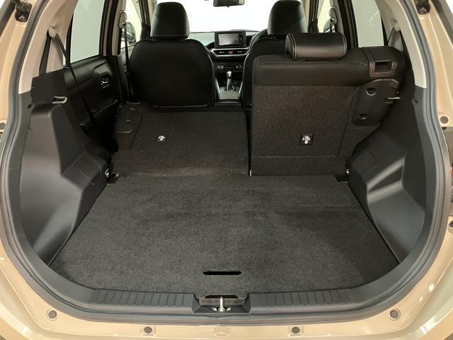 ロッキープレミアムＧ　ＨＥＶ　純正メモリーナビ　ドラレコ　ＥＴＣ付ハイブリッド・純正メモリーナビ・バックカメラ・ナビ連動前後ドライブレコーダー・シートヒーター・クルーズコントロール・ＥＴＣ車載器・電動パーキング・衝突回避支援ブレーキ・誤発進抑制機能（大阪府）の中古車