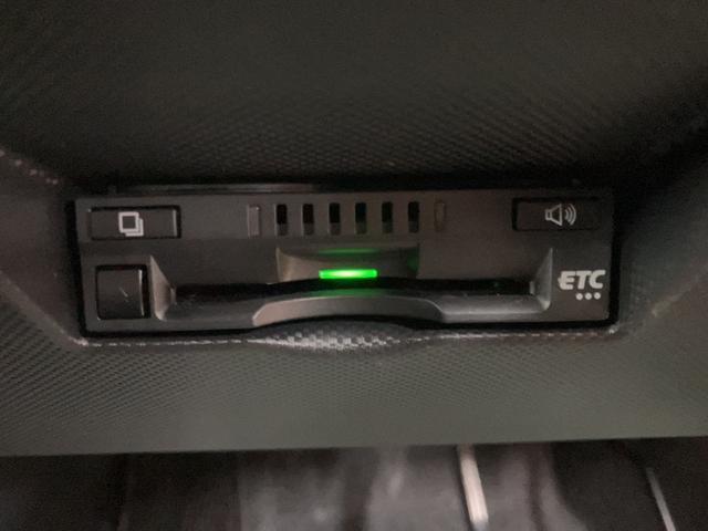 ロッキープレミアムＧ　ＨＥＶ　純正メモリーナビ　ドラレコ　ＥＴＣ付ハイブリッド・純正メモリーナビ・バックカメラ・ナビ連動前後ドライブレコーダー・シートヒーター・クルーズコントロール・ＥＴＣ車載器・電動パーキング・衝突回避支援ブレーキ・誤発進抑制機能（大阪府）の中古車