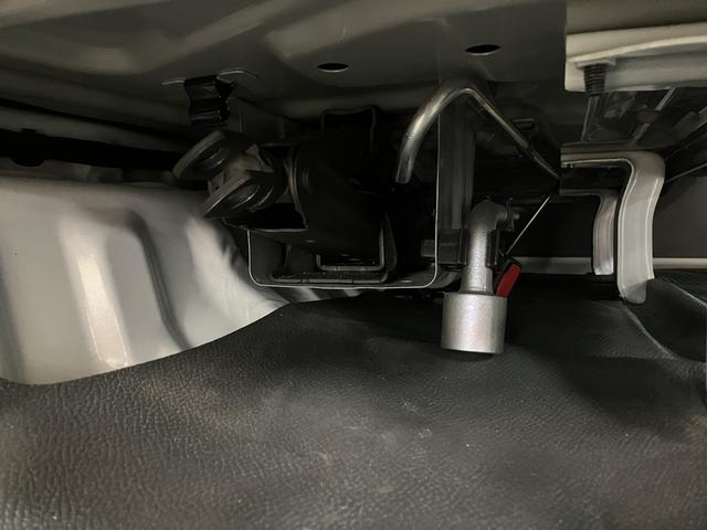 ハイゼットカーゴスペシャル/車検整備渡し/1年間走行距離無制限保証/ナビ/車検整備渡し/1年間走行距離無制限保証/ダイハツ純正ケンウッドナビ/フルセグテレビ/CD再生/DVD再生/Bluetooth/USB接続/ETC車載器/(大阪府)の中古車