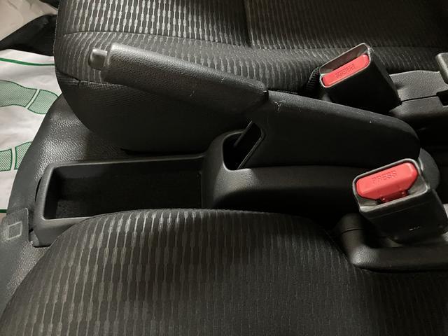 ハイゼットカーゴＤＸ　令和４年式／走行２．３万キロ／車検整備付き令和４年式／走行２．３万キロ／車検整備付き／ＡＭ／ＦＭラジオ／２ＷＤ／ＣＶＴ／運転席助手席パワーウィンド／キーレスエントリー（大阪府）の中古車