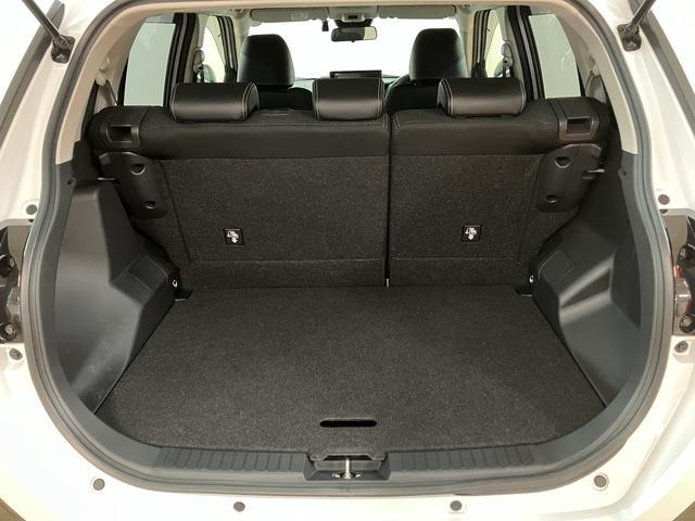 ロッキープレミアム／４ＷＤ／大画面ナビ／全方位カメラ／前後ドラレコ／大画面ナビ／全方位カメラ／前後ドラレコ／クルコン／ＥＴＣ／カーテンエアバッグ／サイドエアバッグ／衝突軽減ブレーキ／リヤフォグ／ＬＥＤヘッドライト／ＬＥＤフォグランプ／ＨＤＭＩ接続／シートヒーター／（大阪府）の中古車