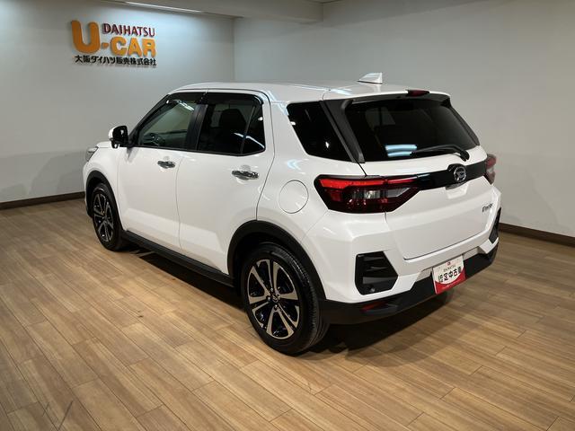 ロッキープレミアム／４ＷＤ／大画面ナビ／全方位カメラ／前後ドラレコ／大画面ナビ／全方位カメラ／前後ドラレコ／クルコン／ＥＴＣ／カーテンエアバッグ／サイドエアバッグ／衝突軽減ブレーキ／リヤフォグ／ＬＥＤヘッドライト／ＬＥＤフォグランプ／ＨＤＭＩ接続／シートヒーター／（大阪府）の中古車