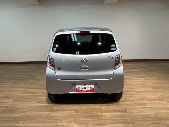 ミライースX 35thアニバーサリーゴールドエディション SA平成28年式/走行2.2万キロ/純正ナビ(NSZP−W66DE)/CD/DVD/USB/Bluetooth/フルセグ/ETC/キーレスエントリー/アルミホイール(大阪府)の中古車