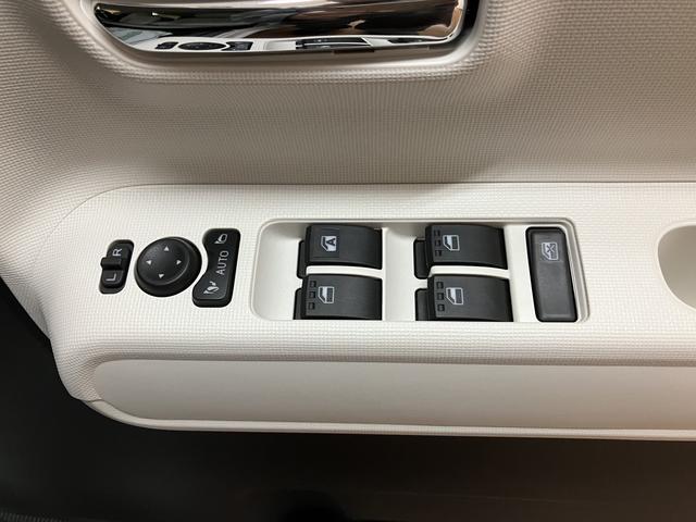 ムーヴキャンバスストライプスＧ　２５年モデル純正ナビ／バックカメラ令和７年式／走行３９キロ／２５年モデル純正ナビ／ＣＤ／ＤＶＤ／Ｂｌｕｅｔｏｏｔｈ／フルセグ／バックカメラ／前後ドラレコ／両側パワースライドドア／キーフリー／衝突軽減ブレーキ／ＬＥＤヘッドライト（大阪府）の中古車