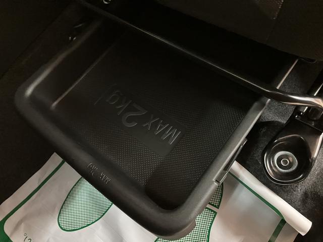 タフトＧ／走行０．８万キロ／車検整備渡し／ナビ／バックカメラ／走行０．８万キロ／車検整備渡し／ナビ／バックカメラ／ＥＴＣ／ＬＥＤヘッドライト／ＬＥＤフォグランプ／シートヒーター／カーテンエアバッグ／サイドエアバッグ／ステアリングリモコン／スマートキー／（大阪府）の中古車