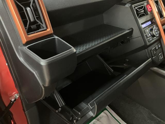 タフトＧ／走行０．８万キロ／車検整備渡し／ナビ／バックカメラ／走行０．８万キロ／車検整備渡し／ナビ／バックカメラ／ＥＴＣ／ＬＥＤヘッドライト／ＬＥＤフォグランプ／シートヒーター／カーテンエアバッグ／サイドエアバッグ／ステアリングリモコン／スマートキー／（大阪府）の中古車