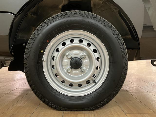 ハイゼットトラックジャンボエクストラ／９インチディスプレイオーディオ新車保証継承／令和７年式／走行５ｋｍ／９インチディスプレイオーディオ／バックカメラ／ＬＥＤヘッドライト・フォグランプ／キーフリー／電動格納ドアミラー／パワーウィンドウ（大阪府）の中古車