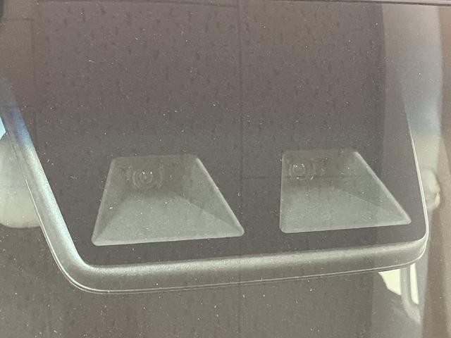 ハイゼットカーゴデッキバンＧ　ＳＡIII　　ＣＤステレオ／車検整備付き令和３年式／走行８．３万キロ／車検整備付き／ＣＤステレオ（ＣＵＫ−Ｗ６９Ｄ）／キーレスエントリー／ＬＥＤヘッドライト／フォグランプ／電動格納式ドアミラー／パワーウィンド／（大阪府）の中古車