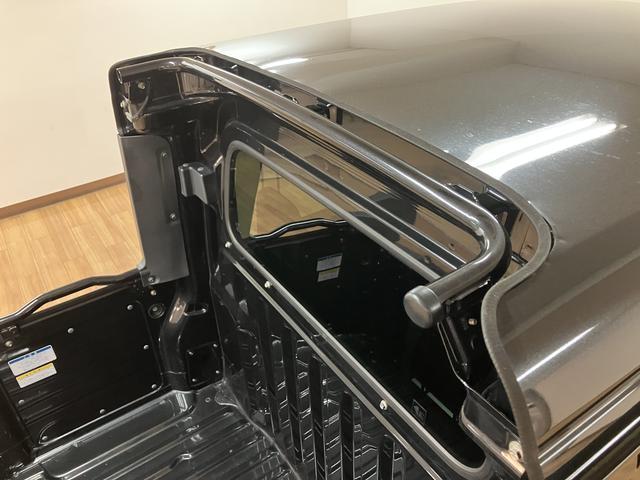 ハイゼットカーゴデッキバンＧ　ＳＡIII　　ＣＤステレオ／車検整備付き令和３年式／走行８．３万キロ／車検整備付き／ＣＤステレオ（ＣＵＫ−Ｗ６９Ｄ）／キーレスエントリー／ＬＥＤヘッドライト／フォグランプ／電動格納式ドアミラー／パワーウィンド／（大阪府）の中古車