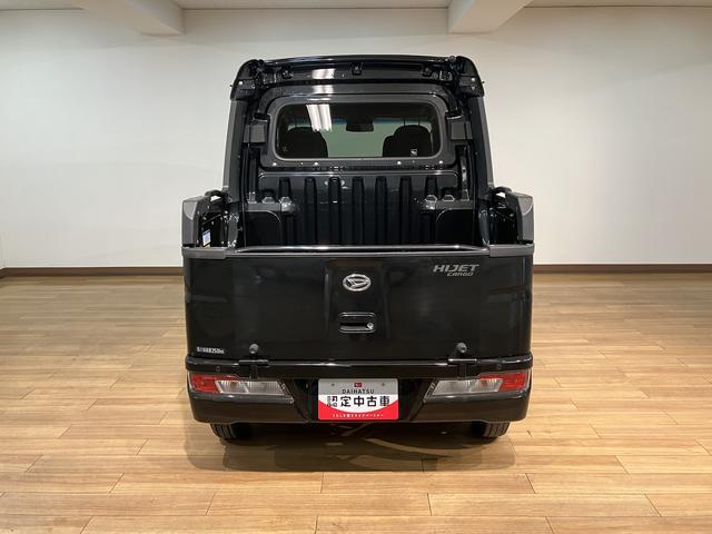 ハイゼットカーゴデッキバンＧ　ＳＡIII　　ＣＤステレオ／車検整備付き令和３年式／走行８．３万キロ／車検整備付き／ＣＤステレオ（ＣＵＫ−Ｗ６９Ｄ）／キーレスエントリー／ＬＥＤヘッドライト／フォグランプ／電動格納式ドアミラー／パワーウィンド／（大阪府）の中古車