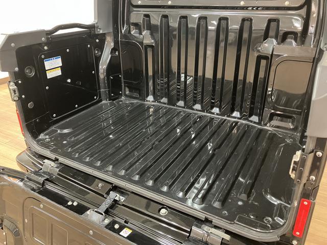 ハイゼットカーゴデッキバンＧ　ＳＡIII　　ＣＤステレオ／車検整備付き令和３年式／走行８．３万キロ／車検整備付き／ＣＤステレオ（ＣＵＫ−Ｗ６９Ｄ）／キーレスエントリー／ＬＥＤヘッドライト／フォグランプ／電動格納式ドアミラー／パワーウィンド／（大阪府）の中古車