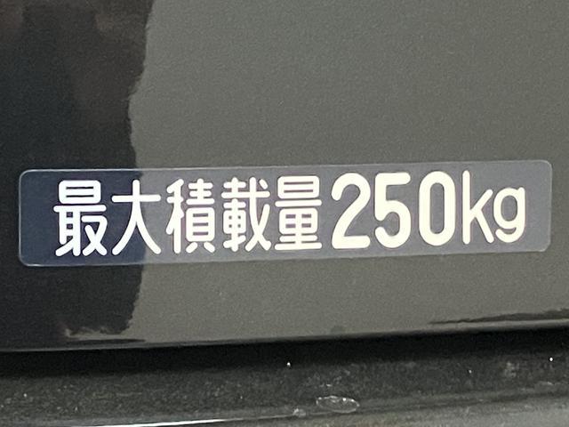 ハイゼットカーゴデッキバンＧ　ＳＡIII　　ＣＤステレオ／車検整備付き令和３年式／走行８．３万キロ／車検整備付き／ＣＤステレオ（ＣＵＫ−Ｗ６９Ｄ）／キーレスエントリー／ＬＥＤヘッドライト／フォグランプ／電動格納式ドアミラー／パワーウィンド／（大阪府）の中古車