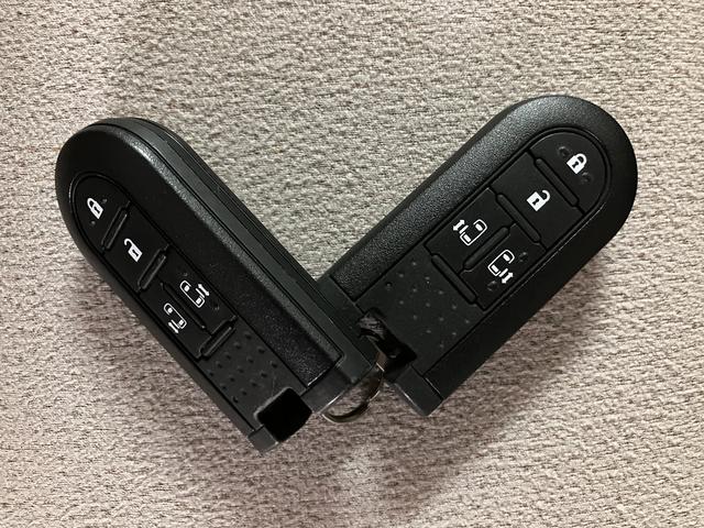 ムーヴキャンバスＧメイクアップ　ＳＡII　純正ナビ・ドラレコ・ＥＴＣ車載器平成２８年式・走行距離１・３万キロ・純正８インチメモリーナビ・Ｂｌｕｅｔｏｏｔｈ・ＵＳＢ・ドラレコ・ＥＴＣ車載器・パノラマモニター・両側電動スライドドア・キーフリー２個・ＬＥＤヘッドライト（大阪府）の中古車