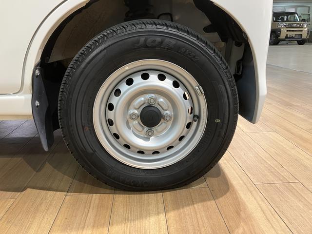 ハイゼットカーゴスペシャル　５ＭＴ／走行２．１万キロ／車検整備付き５速マニュアル／平成２８年式／走行２．１万キロ／車検整備付き／エアコン／パワステ／ＡＭ／ＦＭラジオ（大阪府）の中古車