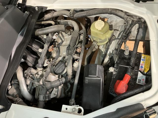 ハイゼットカーゴスペシャル　５ＭＴ／走行２．１万キロ／車検整備付き５速マニュアル／平成２８年式／走行２．１万キロ／車検整備付き／エアコン／パワステ／ＡＭ／ＦＭラジオ（大阪府）の中古車