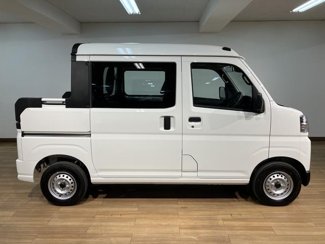 ハイゼットカーゴデッキバンＬ　令和７年式／走行６キロ／ＣＶＴデッキバン／令和７年式／走行６キロ／衝突軽減ブレーキ／パワーウィンド／アイドリングストップ／コーナーセンサー／（大阪府）の中古車