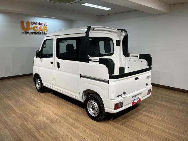 ハイゼットカーゴデッキバンＬ　令和７年式／走行６キロ／ＣＶＴデッキバン／令和７年式／走行６キロ／衝突軽減ブレーキ／パワーウィンド／アイドリングストップ／コーナーセンサー／（大阪府）の中古車