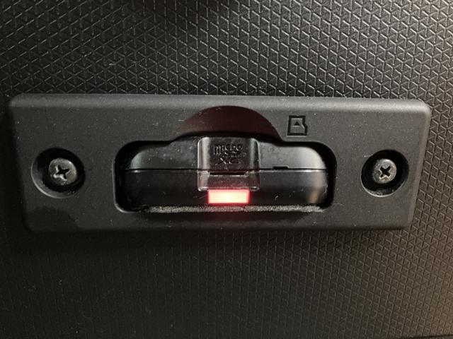 タントＸ　純正ナビ／バックカメラ／前後ドラレコ令和４年式／走行４．０万キロ／純正ナビ（ＮＭＺＫ−Ｗ７２Ｄ）／Ｂｌｕｅｔｏｏｔｈ／フルセグ／ＣＤ／ＤＶＤ／バックカメラ／前後ドラレコ／ＥＴＣ／ＬＥＤヘッドライト／衝突軽減ブレーキ／キーフリー／助手席側（大阪府）の中古車