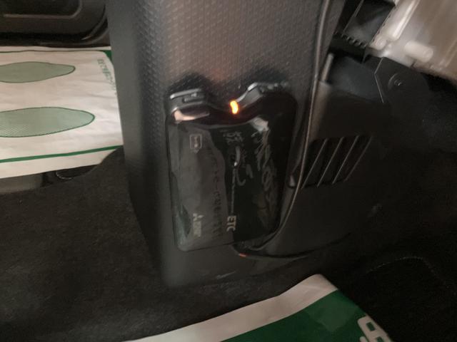 タントＸ　純正ナビ／バックカメラ／前後ドラレコ令和４年式／走行４．０万キロ／純正ナビ（ＮＭＺＫ−Ｗ７２Ｄ）／Ｂｌｕｅｔｏｏｔｈ／フルセグ／ＣＤ／ＤＶＤ／バックカメラ／前後ドラレコ／ＥＴＣ／ＬＥＤヘッドライト／衝突軽減ブレーキ／キーフリー／助手席側（大阪府）の中古車