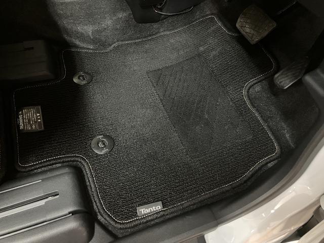 タントＸ　純正ナビ／バックカメラ／前後ドラレコ令和４年式／走行４．０万キロ／純正ナビ（ＮＭＺＫ−Ｗ７２Ｄ）／Ｂｌｕｅｔｏｏｔｈ／フルセグ／ＣＤ／ＤＶＤ／バックカメラ／前後ドラレコ／ＥＴＣ／ＬＥＤヘッドライト／衝突軽減ブレーキ／キーフリー／助手席側（大阪府）の中古車