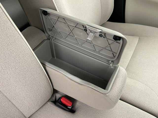 ムーヴキャンバスＧメイクアップリミテッド　ＳＡIII　純正ナビ／パノラマ純正ナビ（ＮＳＺＰ−Ｗ６９Ｄ）／ＣＤ／ＤＶＤ／フルセグ／Ｂｌｕｅｔｏｏｔｈ／車検整備付き／パノラマモニター／ドラレコ／ＥＴＣ／両側パワースライドドア／キーフリー／ＬＥＤヘッドライト／フォグランプ／（大阪府）の中古車