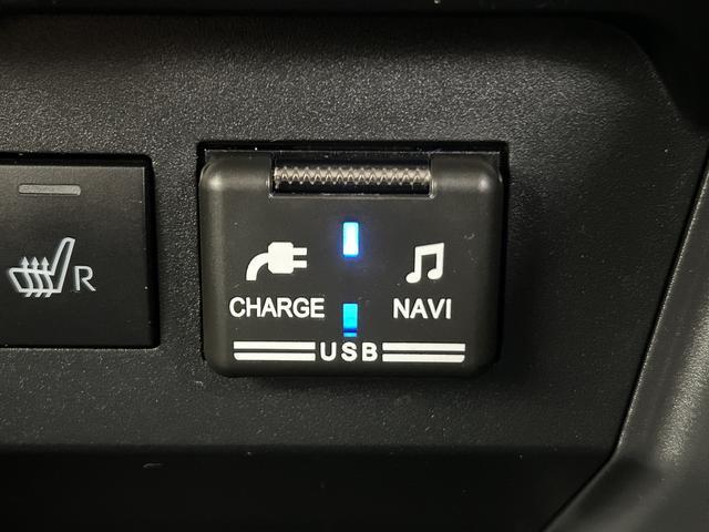 ロッキーＧ／令和３年式／純正ナビ／前後ドラレコ／ＥＴＣ／クルコン１年間走行距離無制限保証／走行４．６万ｋｍ／純正７インチナビ／バックカメラ／前後ドラレコ／ＥＴＣ／クルーズコントロール／前席シートヒーター／ＬＥＤヘッドライト・フォグランプ／キーフリ／車検整備渡し（大阪府）の中古車