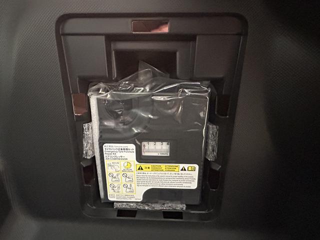 ロッキーＧ／令和３年式／純正ナビ／前後ドラレコ／ＥＴＣ／クルコン１年間走行距離無制限保証／走行４．６万ｋｍ／純正７インチナビ／バックカメラ／前後ドラレコ／ＥＴＣ／クルーズコントロール／前席シートヒーター／ＬＥＤヘッドライト・フォグランプ／キーフリ／車検整備渡し（大阪府）の中古車