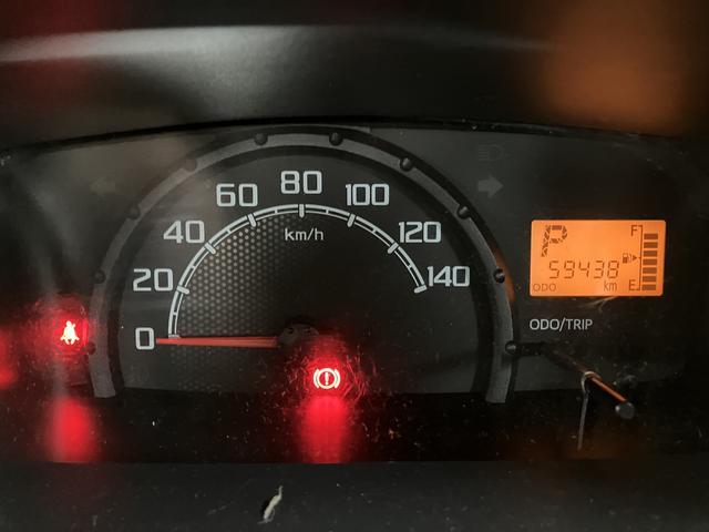 ハイゼットトラックスタンダード/走行5.9万km/AM・FMラジオ/平成28年1年間走行距離無制限保証/平成28年式/走行5.9万km/AM・FMラジオ/3AT/ハロゲンヘッドライト/マニュアルエアコン/マット/バイザー/車検整備渡し(大阪府)の中古車