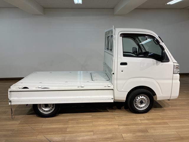 ハイゼットトラックスタンダード/走行5.9万km/AM・FMラジオ/平成28年1年間走行距離無制限保証/平成28年式/走行5.9万km/AM・FMラジオ/3AT/ハロゲンヘッドライト/マニュアルエアコン/マット/バイザー/車検整備渡し(大阪府)の中古車