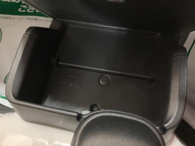 ハイゼットトラックスタンダード/走行5.9万km/AM・FMラジオ/平成28年1年間走行距離無制限保証/平成28年式/走行5.9万km/AM・FMラジオ/3AT/ハロゲンヘッドライト/マニュアルエアコン/マット/バイザー/車検整備渡し(大阪府)の中古車