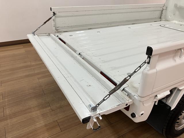 ハイゼットトラックスタンダード/走行5.9万km/AM・FMラジオ/平成28年1年間走行距離無制限保証/平成28年式/走行5.9万km/AM・FMラジオ/3AT/ハロゲンヘッドライト/マニュアルエアコン/マット/バイザー/車検整備渡し(大阪府)の中古車