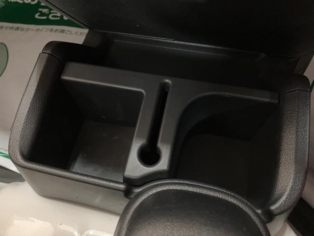 ハイゼットトラックスタンダード/走行5.9万km/AM・FMラジオ/平成28年1年間走行距離無制限保証/平成28年式/走行5.9万km/AM・FMラジオ/3AT/ハロゲンヘッドライト/マニュアルエアコン/マット/バイザー/車検整備渡し(大阪府)の中古車