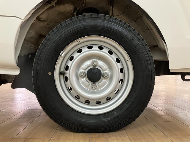 ハイゼットトラックスタンダード/走行5.9万km/AM・FMラジオ/平成28年1年間走行距離無制限保証/平成28年式/走行5.9万km/AM・FMラジオ/3AT/ハロゲンヘッドライト/マニュアルエアコン/マット/バイザー/車検整備渡し(大阪府)の中古車