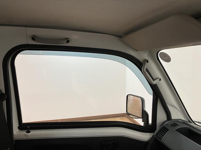 ハイゼットトラックスタンダード 2WD/5MT/令和3年式/荷台作業灯令和3年式/走行7.0万キロ/5MT/2WD/荷台作業灯/AM/FMラジオ/テールゲートチェーン/ラバーマット/ロングバイザー/ハロゲンヘッドライト/オートライト(大阪府)の中古車