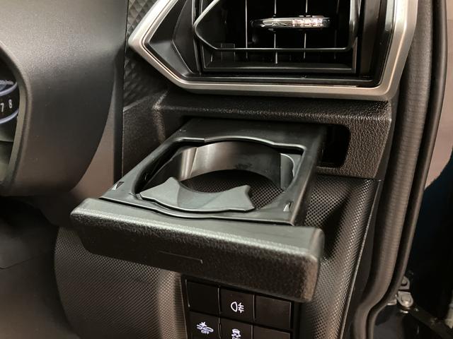 ロッキープレミアムG 純正ナビ・前後ドラレコ・ETC車載器・クルコン令和4年式・走行距離2.7万キロ・クルーズコントロール・純正7インチスタンダードナビ・前後ドラレコ・ETC車載器・バックモニター・前席シートヒーター・電子パーキングブレーキ・LEDヘッドライト(大阪府)の中古車