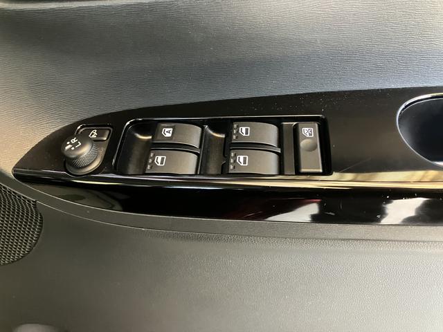 タントカスタムＸ・純正ナビ・バックモニター・片側スライドドア純正７インチナビ／バックモニター／走行２．８万ｋｍ／Ｂｌｕｅｔｏｏｔｈ／ＵＳＢ接続／純正１４インチアルミホイール／プッシュスタート／電動格納ドアミラー／左側パワースライドドア／マット／バイザー（大阪府）の中古車