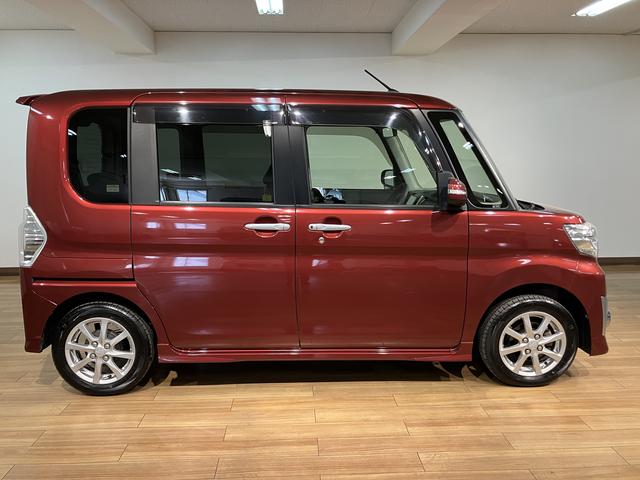 タントカスタムＸ・純正ナビ・バックモニター・片側スライドドア純正７インチナビ／バックモニター／走行２．８万ｋｍ／Ｂｌｕｅｔｏｏｔｈ／ＵＳＢ接続／純正１４インチアルミホイール／プッシュスタート／電動格納ドアミラー／左側パワースライドドア／マット／バイザー（大阪府）の中古車