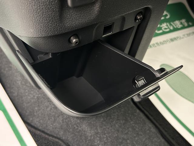 ムーヴキャンバスストライプスＧターボ／令和５年式／純正１０インチナビ令和５年式／走行２．３万キロ／純正１０インチナビ／両側パワースライドドア／ＬＥＤヘッドライト・フォグランプ／前席シートヒーター／ホットカップホルダー／オートエアコン／キーフリー（大阪府）の中古車