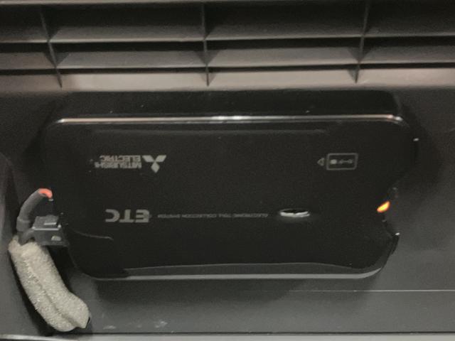 コペンエクスプレイ／走行０．６万ｋｍ／ＣＤチューナー／ＥＴＣ１年間保証／走行０．６万ｋｍ／ＣＤチューナー／ＥＴＣ／シートヒーター／ステアリングスイッチ／アルミホイール／オートエアコン／キーフリー／ＬＥＤヘッドライト／ハロゲンフォグライト／車検整備渡し（大阪府）の中古車