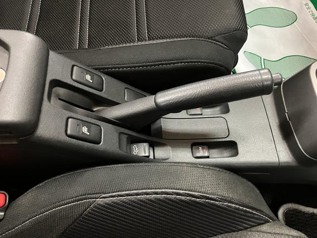 コペンエクスプレイ／走行０．６万ｋｍ／ＣＤチューナー／ＥＴＣ１年間保証／走行０．６万ｋｍ／ＣＤチューナー／ＥＴＣ／シートヒーター／ステアリングスイッチ／アルミホイール／オートエアコン／キーフリー／ＬＥＤヘッドライト／ハロゲンフォグライト／車検整備渡し（大阪府）の中古車