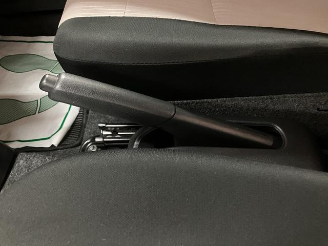 ミライースＸ　ＳＡIII／純正７インチナビ／ＥＴＣ／マット／バイザー純正７インチナビ（ＮＭＺＫーＷ７１Ｄ）／走行２．１万キロ／ＥＴＣ／オートハイビーム／ＬＥＤヘッドライト／電動格納ドアミラー／マット／バイザー／ＵＳＢ／キーレスエントリー／車検整備渡し（大阪府）の中古車