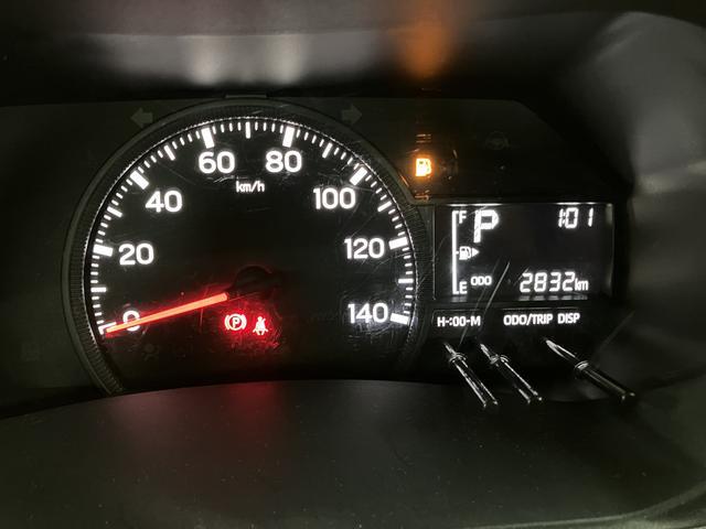 ハイゼットトラックスタンダード／Ｒ７年式／走行０．３万キロ／新車保証継承／令和７年式／走行０．３万キロ／２ＷＤ／ＣＶＴ／新車保証継承／障害物センサー／衝突軽減ブレーキ／横滑り防止装置／エアコン／パワステ／ＦＭ＆ＡＭラジオ／オートライト／アイドリングストップ／（大阪府）の中古車