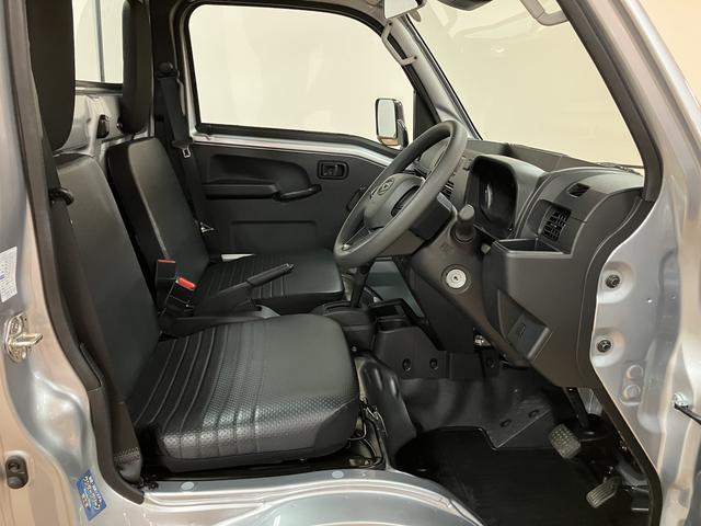 ハイゼットトラックスタンダード／Ｒ７年式／走行０．３万キロ／新車保証継承／令和７年式／走行０．３万キロ／２ＷＤ／ＣＶＴ／新車保証継承／障害物センサー／衝突軽減ブレーキ／横滑り防止装置／エアコン／パワステ／ＦＭ＆ＡＭラジオ／オートライト／アイドリングストップ／（大阪府）の中古車