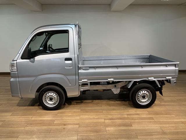 ハイゼットトラックスタンダード／Ｒ７年式／走行０．３万キロ／新車保証継承／令和７年式／走行０．３万キロ／２ＷＤ／ＣＶＴ／新車保証継承／障害物センサー／衝突軽減ブレーキ／横滑り防止装置／エアコン／パワステ／ＦＭ＆ＡＭラジオ／オートライト／アイドリングストップ／（大阪府）の中古車